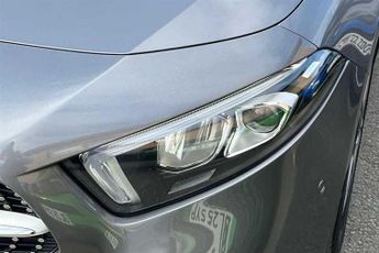 MERCEDES-BENZ A CLASS 2.0 A200d AMG Line (Executive) Hatchback 5dr Diesel 8G-DCT Euro 