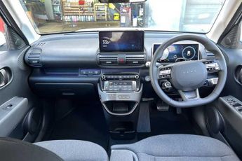HYUNDAI INSTER Long Range 49kWh 02 SUV 5dr Electric Auto (115 ps)