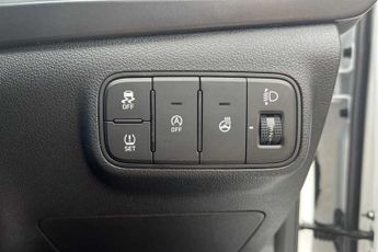 HYUNDAI i20 1.0 T-GDi Tech Line Hatchback 5dr Petrol DCT Euro 6 (s/s) (90 ps