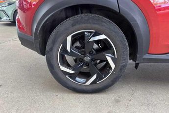 NISSAN JUKE 1.6 N-Connecta SUV 5dr Petrol Hybrid Auto Euro 6 (143 ps)