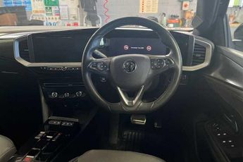 Vauxhall Mokka Electric 50kWh Ultimate SUV 5dr Electric Auto (136 ps)