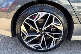 HYUNDAI IONIQ 6 77.4kWh Ultimate Saloon 4dr Electric Auto (228 ps)