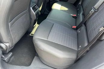 Peugeot E-3008 73kWh Allure SUV 5dr Electric Auto (210 ps)