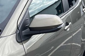 TOYOTA YARIS 1.5 VVT-h Excel Hatchback 5dr Petrol Hybrid E-CVT Euro 6 (s/s) (