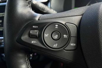 VAUXHALL Corsa Electric 50kWh Ultimate Hatchback 5dr Electric Auto (136 ps)