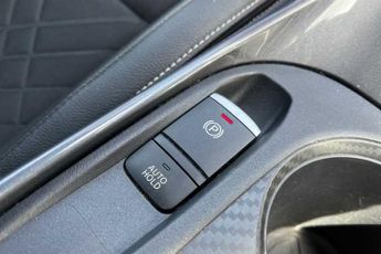 NISSAN JUKE 1.0 DIG-T Tekna SUV 5dr Petrol DCT Auto Euro 6 (s/s) (114 ps)