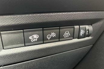 VAUXHALL FRONTERA ELECTRIC 44kWh GS SUV 5dr Electric Auto (113 ps)