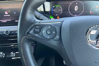 VAUXHALL MOKKA Electric 50kWh Ultimate SUV 5dr Electric Auto (136 ps)