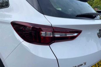Vauxhall Grandland X 1.2 Turbo Elite Nav SUV 5dr Petrol Auto 8Spd Euro 6 (s/s) (130 p