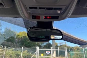 Vauxhall Crossland 1.2 Turbo Ultimate SUV 5dr Petrol Auto Euro 6 (s/s) (130 ps)