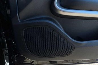 JEEP AVENGER 54kWh Summit SUV 5dr Electric Auto (156 ps)