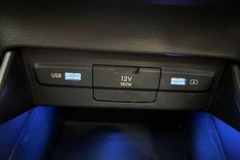 HYUNDAI BAYON 1.0 T-GDi MHEV SE Connect SUV 5dr Petrol Hybrid DCT Euro 6 (s/s)