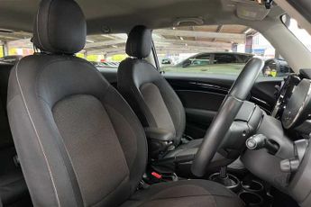 MINI HATCH 1.5 Cooper Classic Hatchback 3dr Petrol Steptronic Euro 6 (s/s) 