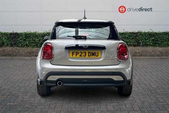 MINI HATCH 1.5 Cooper Classic Hatchback 3dr Petrol Steptronic Euro 6 (s/s) 