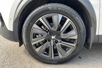 PEUGEOT E-2008 50kWh GT Premium SUV 5dr Electric Auto (7kW Charger) (136 ps)
