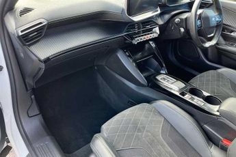 PEUGEOT E-2008 50kWh GT Premium SUV 5dr Electric Auto (7kW Charger) (136 ps)