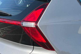 HYUNDAI BAYON 1.0 T-GDi MHEV SE Connect SUV 5dr Petrol Hybrid DCT Euro 6 (s/s)