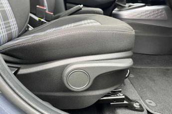 HYUNDAI i10 1.2 Premium Hatchback 5dr Petrol Auto Euro 6 (s/s) (79 ps)