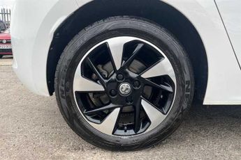 VAUXHALL Corsa Electric 50kWh SE Nav Premium Hatchback 5dr Electric Auto (7.4Kw Charger)