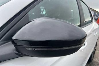 VAUXHALL Corsa Electric 50kWh SE Nav Premium Hatchback 5dr Electric Auto (7.4Kw Charger)
