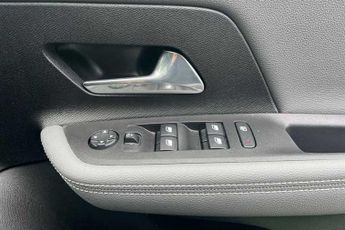 Vauxhall Mokka Electric 50kWh Elite Premium SUV 5dr Electric Auto (136 ps)
