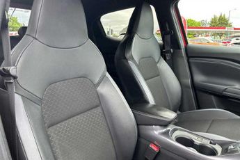 NISSAN JUKE 1.0 DIG-T N-Connecta SUV 5dr Petrol DCT Auto Euro 6 (s/s) (114 p