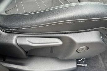 VAUXHALL GRANDLAND 1.5 Turbo D Ultimate SUV 5dr Diesel Auto Euro 6 (s/s) (130 ps)