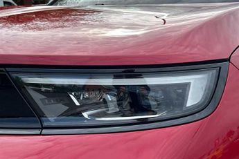 VAUXHALL MOKKA Electric 50kWh Ultimate SUV 5dr Electric Auto (136 ps)