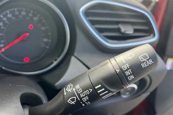 Vauxhall Grandland X 1.2 Turbo SRi Nav SUV 5dr Petrol Auto Euro 6 (s/s) (130 ps)