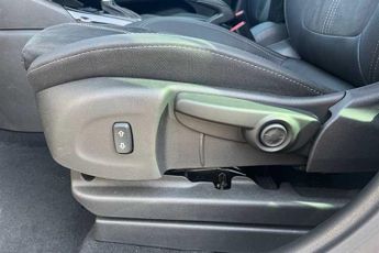 Vauxhall Crossland Ultimate 1.2 Turbo Automatic Start/Stop (130ps) - FREE SET OF MA