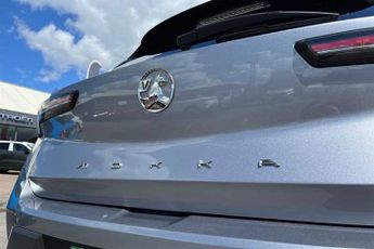 VAUXHALL MOKKA Electric 50kWh Ultimate SUV 5dr Electric Auto (136 ps)
