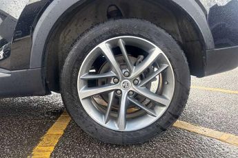 MG HS 1.5 T-GDI Excite SUV 5dr Petrol DCT Euro 6 (s/s) (162 ps)