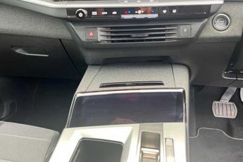Vauxhall Grandland Electric 73 kWh (213 PS) GS 5 Door Electric SUV Automatic *** New Model *