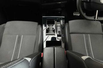 VAUXHALL ASTRA Electric 54kWh GS Hatchback 5dr Electric Auto (156 ps)