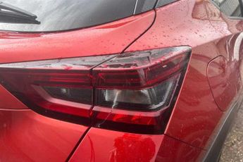 NISSAN JUKE 1.6 Tekna SUV 5dr Petrol Hybrid Auto Euro 6 (143 ps)