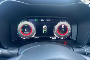 NISSAN JUKE 1.6 Tekna SUV 5dr Petrol Hybrid Auto Euro 6 (143 ps)