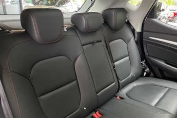 MG ZS 72.6kWh Trophy Long Range SUV 5dr Electric Auto (156 ps)