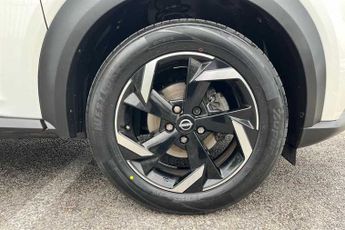 NISSAN JUKE 1.0 DIG-T N-Connecta SUV 5dr Petrol DCT Auto Euro 6 (s/s) (114 p