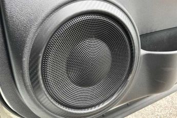 NISSAN JUKE 1.0 DIG-T N-Connecta SUV 5dr Petrol DCT Auto Euro 6 (s/s) (114 p