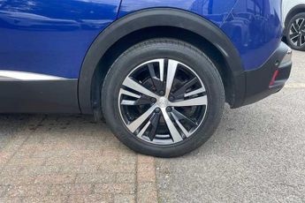 PEUGEOT 3008 1.6 PureTech Allure SUV 5dr Petrol EAT Euro 6 (s/s) (180 ps)