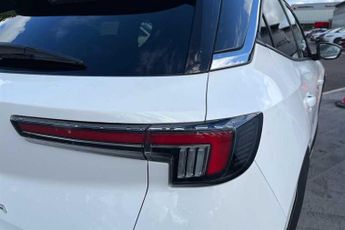 Vauxhall Mokka Electric 50kWh Ultimate SUV 5dr Electric Auto (136 ps)