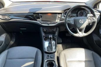 VAUXHALL ASTRA 1.4i Turbo GPF Elite Nav Hatchback 5dr Petrol Auto Euro 6 (s/s) 