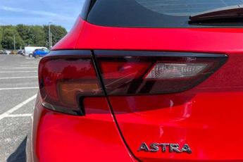 VAUXHALL ASTRA 1.4i Turbo GPF Elite Nav Hatchback 5dr Petrol Auto Euro 6 (s/s) 