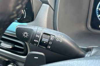 Hyundai KONA 1.6 h-GDi Ultimate SUV 5dr Petrol Hybrid DCT Euro 6 (s/s) (141 p