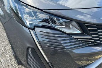 PEUGEOT 3008 1.6 12.4kWh Allure SUV 5dr Petrol Plug-in Hybrid e-EAT Euro 6 (s