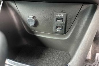 Vauxhall Crossland 1.2 Turbo Ultimate SUV 5dr Petrol Auto Euro 6 (s/s) (130 ps)