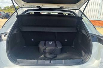 Vauxhall Mokka Electric 50kWh Griffin SUV 5dr Electric Auto (136 ps)