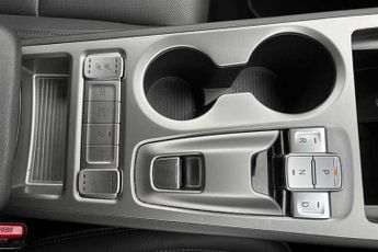 Hyundai KONA 64 kWh (204 PS) Ultimate 5 Door Electric SUV Automatic *** 1 Own