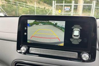 Hyundai KONA 64 kWh (204 PS) Ultimate 5 Door Electric SUV Automatic *** 1 Own