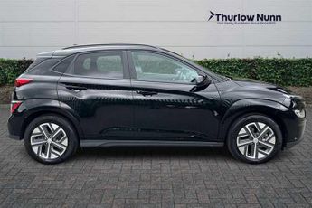Hyundai KONA 64 kWh (204 PS) Ultimate 5 Door Electric SUV Automatic *** 1 Own